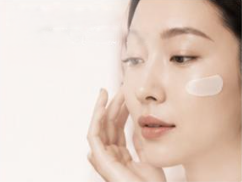 BEAUTY ESSENTIALS