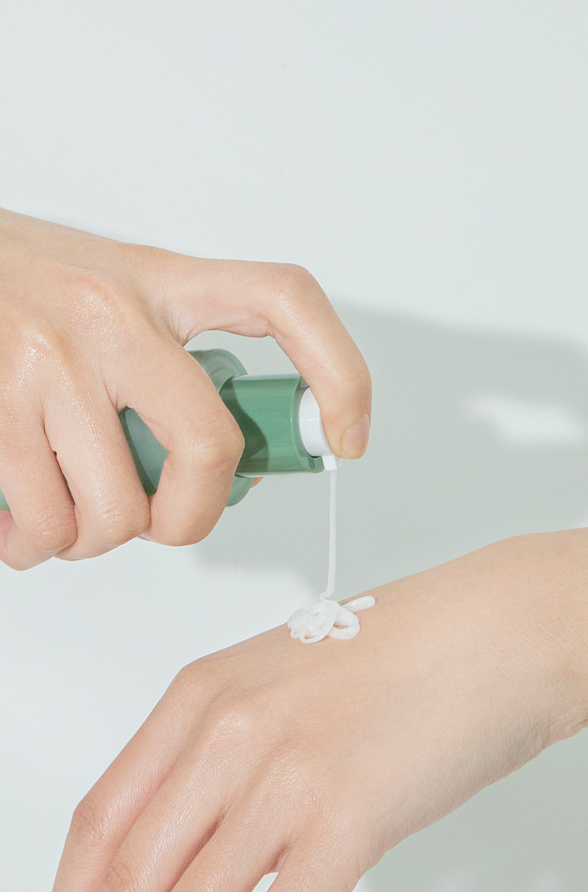 Farmstay Tea Tree Biome Calming Serum