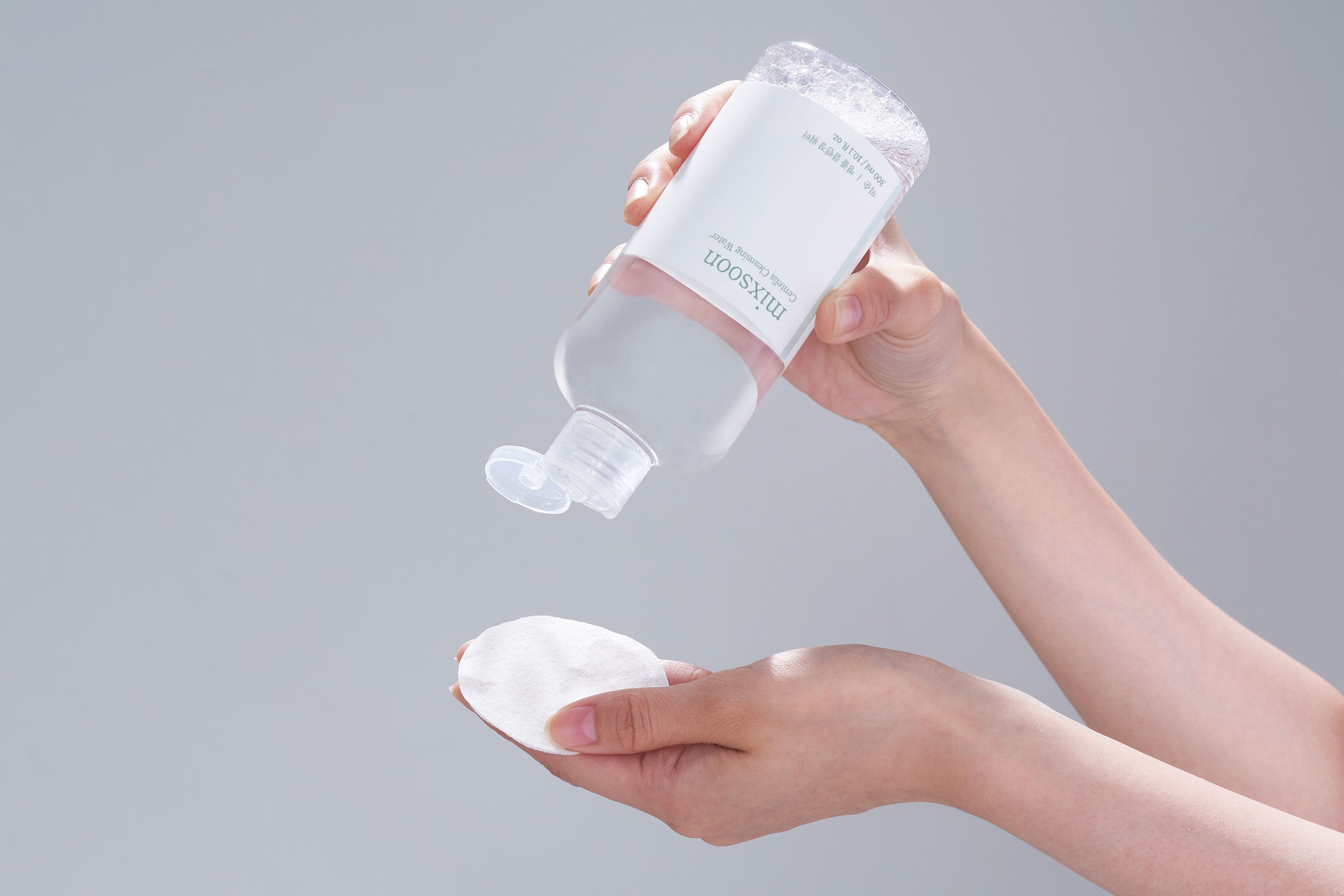 Mixsoon Centella Cleansing Water [300ml]